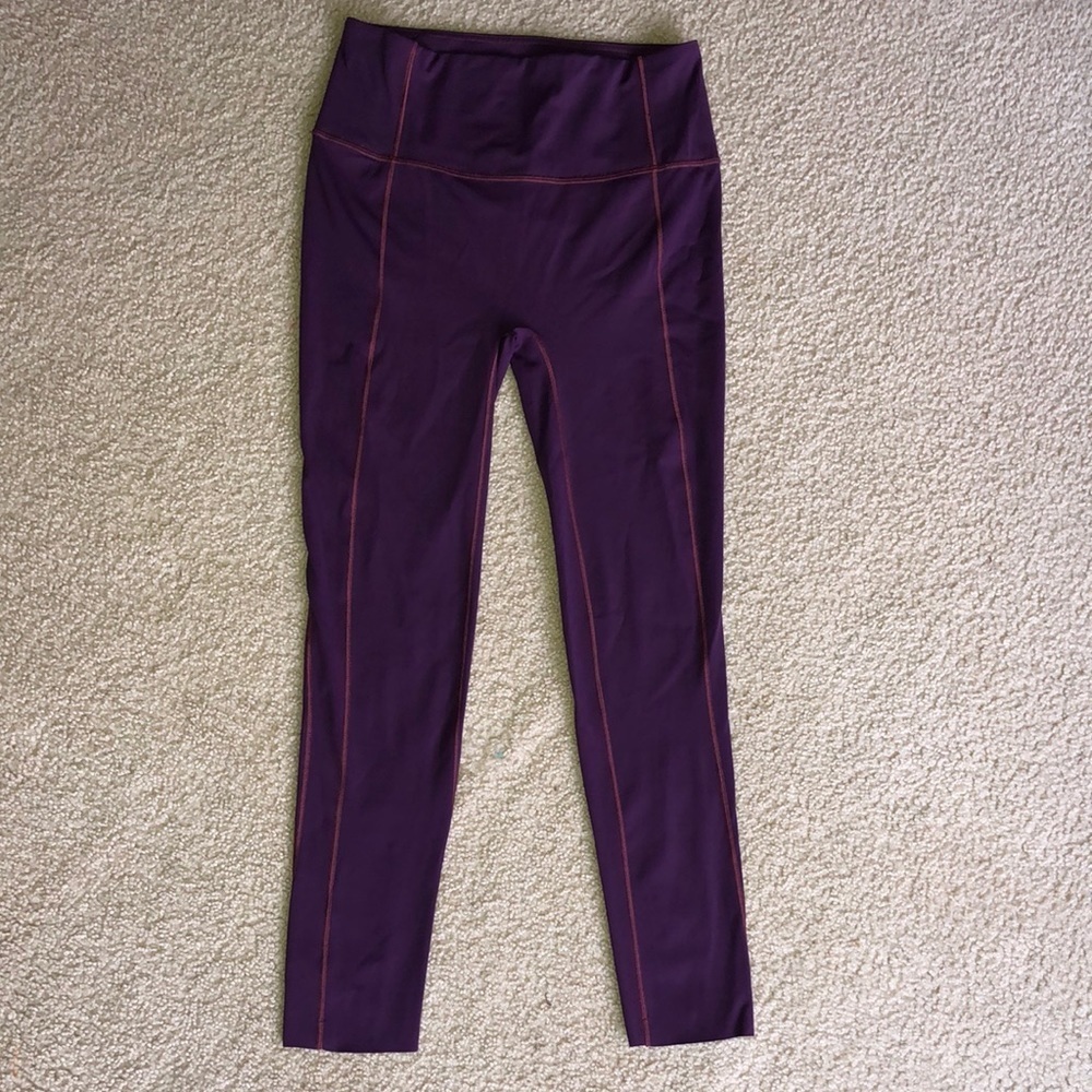[LULULEMON] Like Nothing 7/8 Tight Darkest Magenta